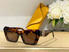 Picture of Loewe Sunglasses _SKUfw50080233fw